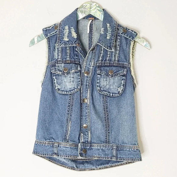Free People Denim Crochet Back Vest XS - Picture 2 of 7